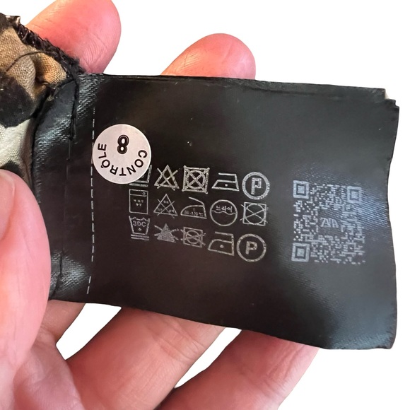 Zara 100% cotton animal‎ print crop top. Size medium - Picture 3 of 8